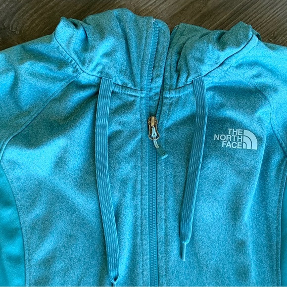 North Face Hooded Zip Up Sweatshirt - Picture 6 of 7
